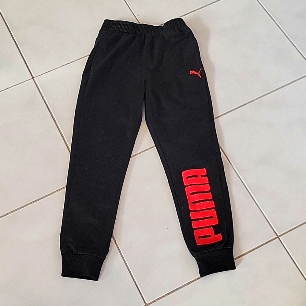 Puma boy's sweatpants, sz M 10/12